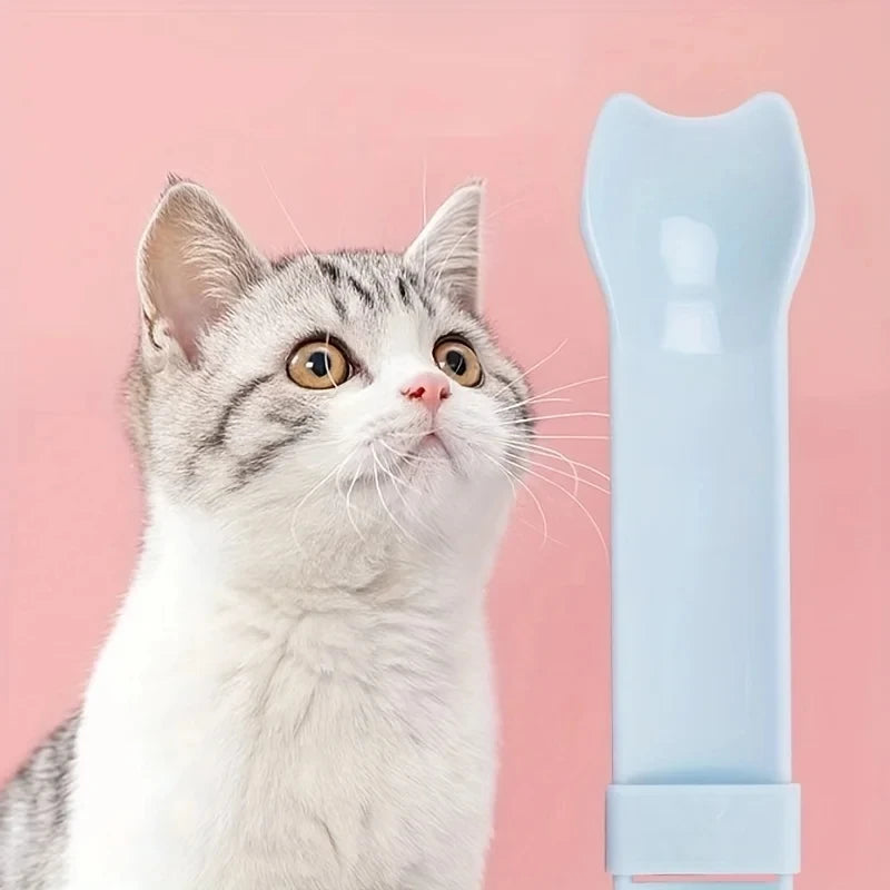 Spoon Cat Strip Feeding Tool